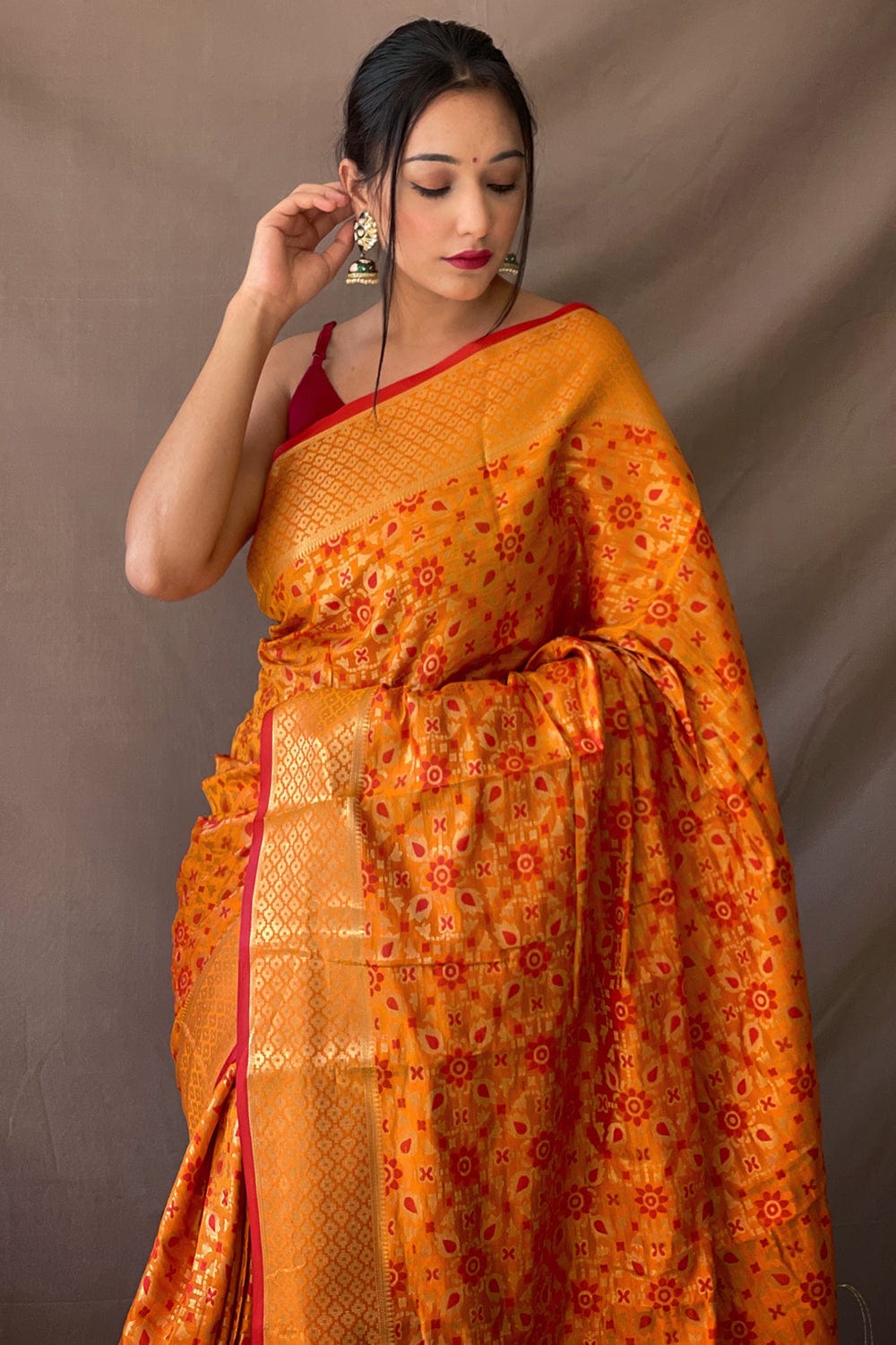 Orange & Red-Toned Floral Woven Design Zari Saree With Unstitched Blouse