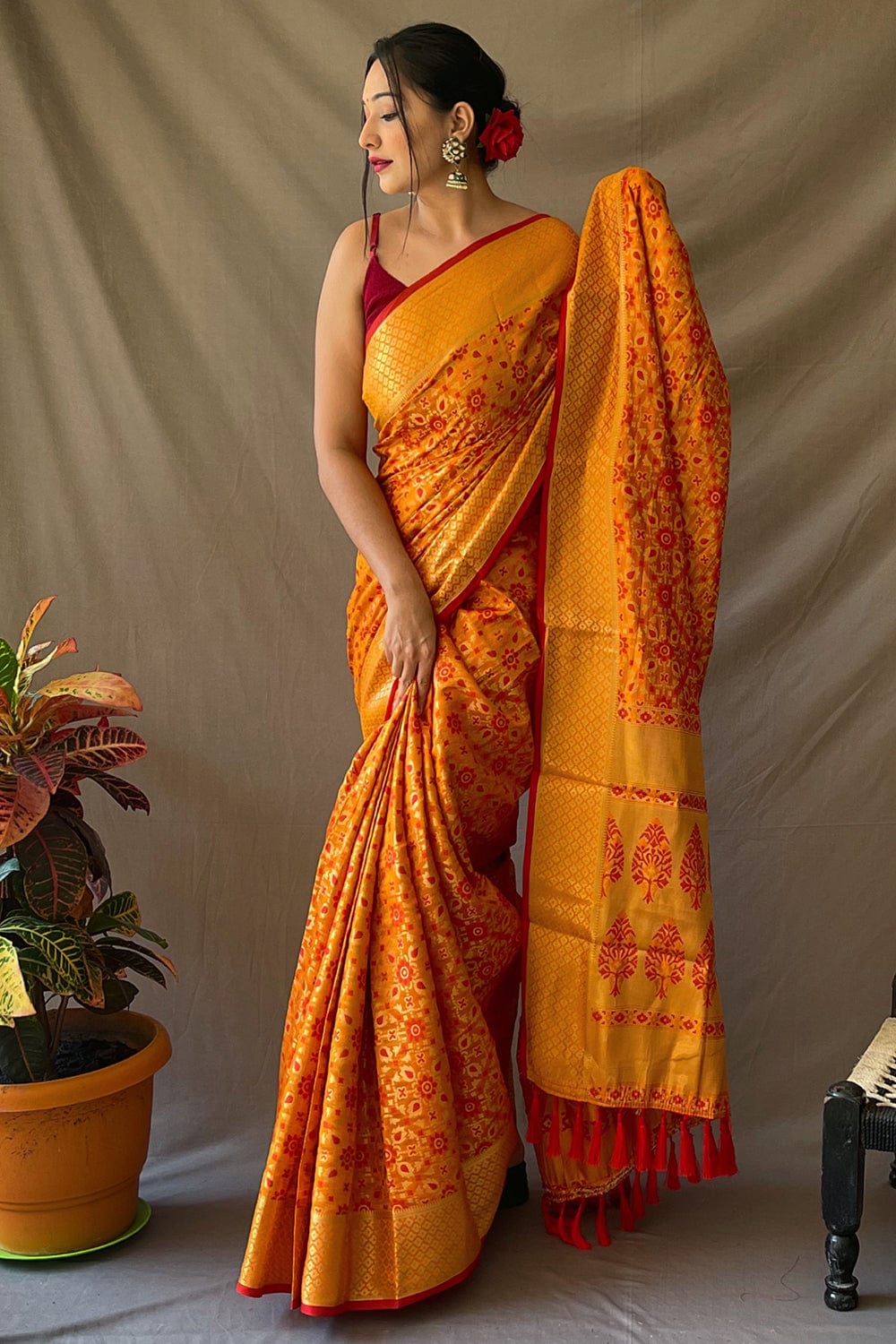 Orange & Red-Toned Floral Woven Design Zari Saree With Unstitched Blouse