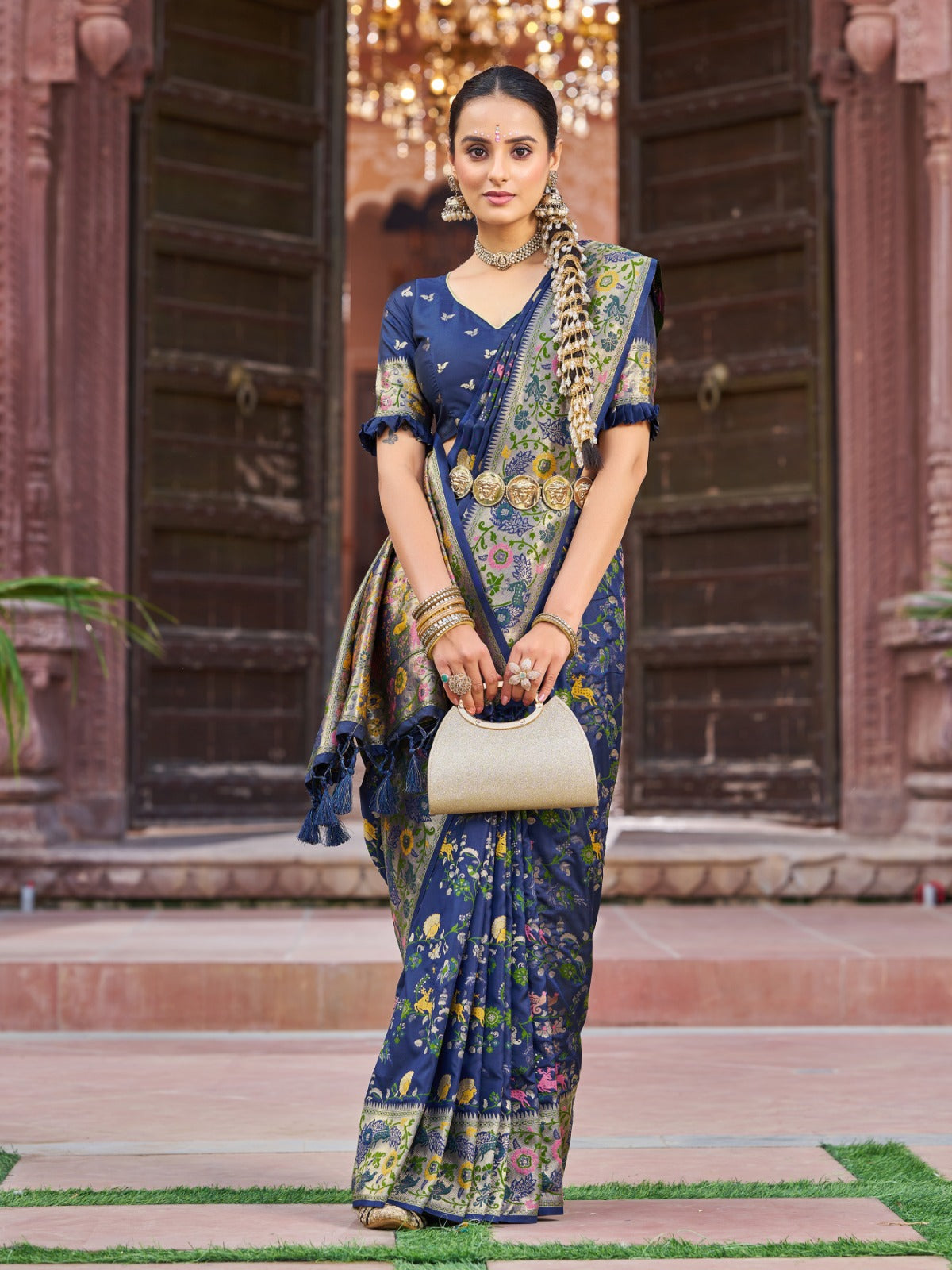 Navy Blue Prathani Soft Silk Saree With Unstitched Blouse Piece