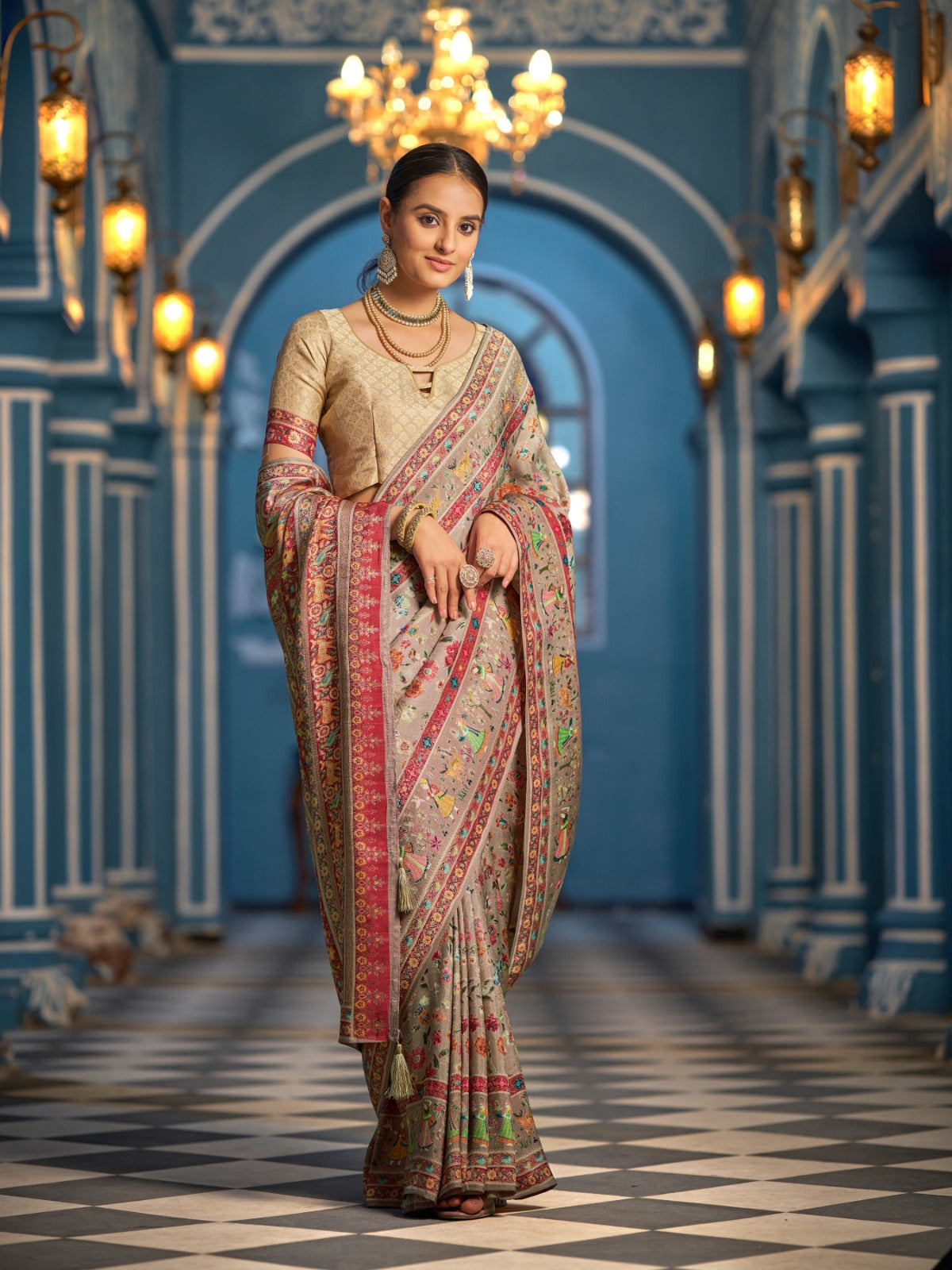 Beige Pink Viscose Dolla Silk Saree With Silk Unstitched Blouse Piece