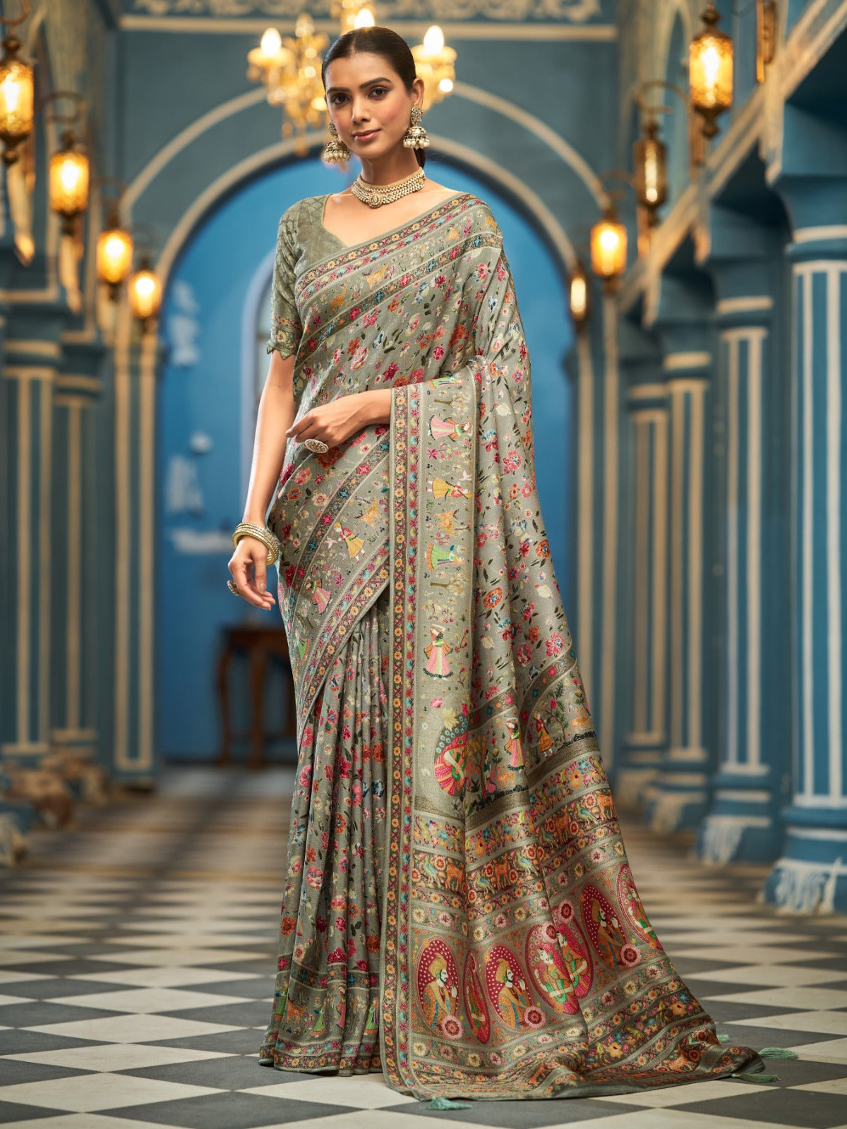 Dusty Olive Viscose Dolla Silk Saree With Silk Unstitched Blouse Piece