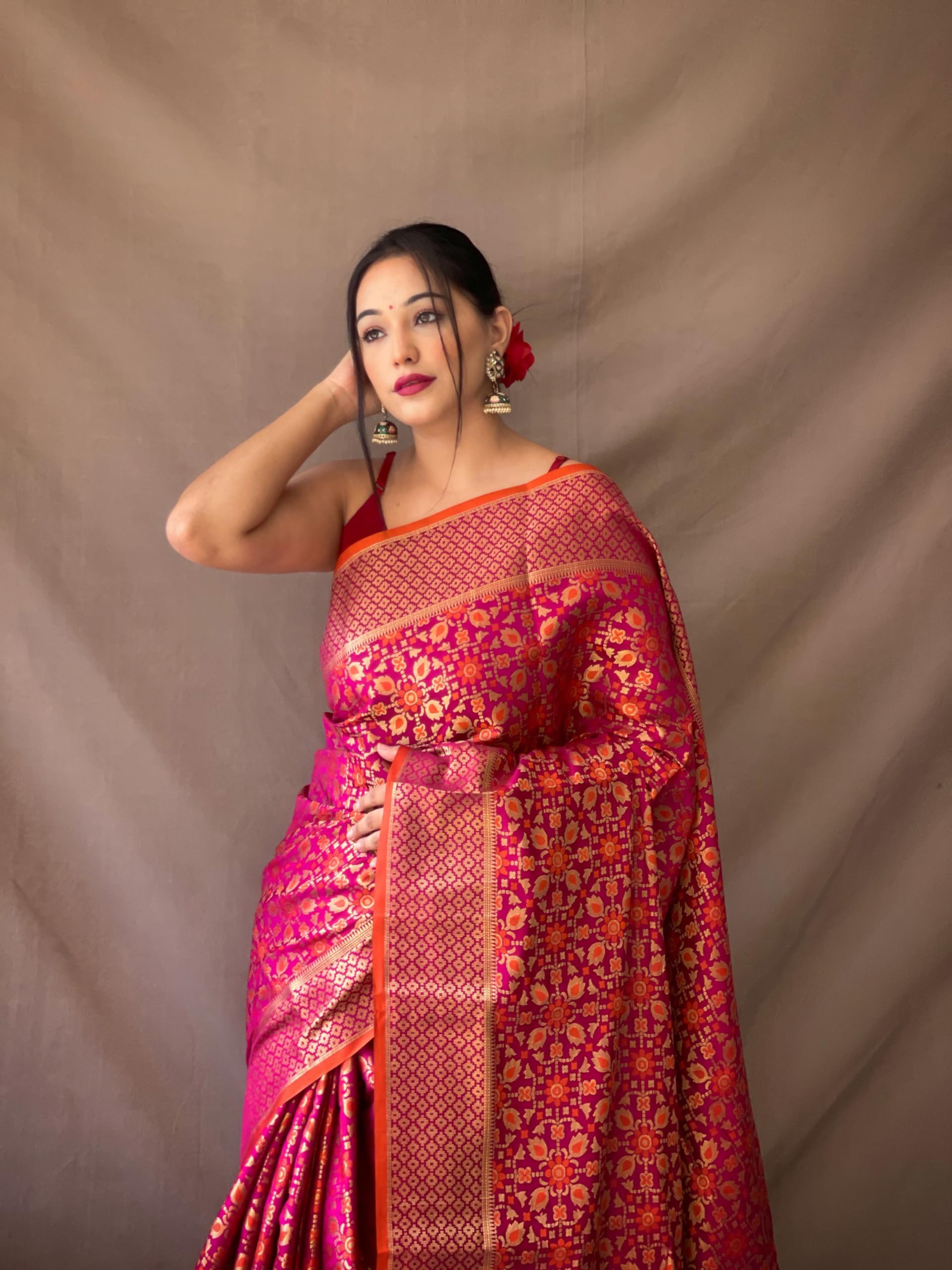 Pink & Orange-Toned Floral Woven Design Zari Saree With Unstitched Blouse