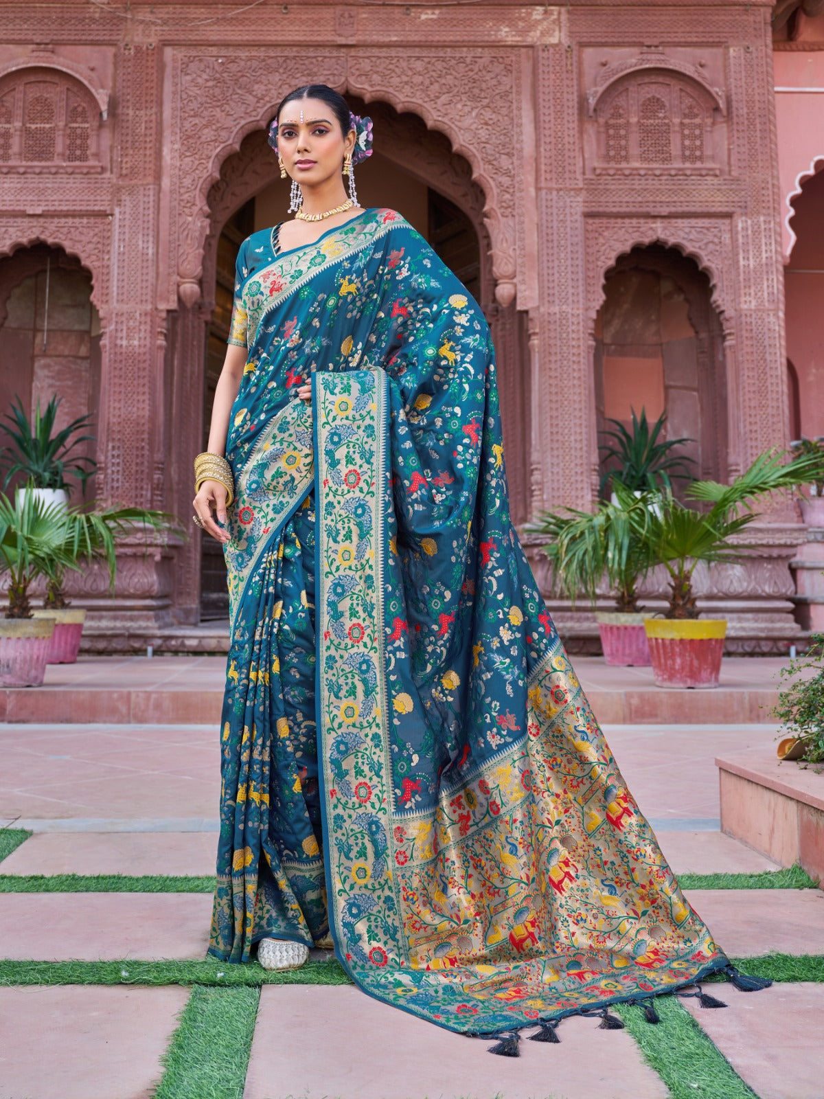 Luxurious Teal Prathani Soft Silk Saree With Unstitched Blouse Piece