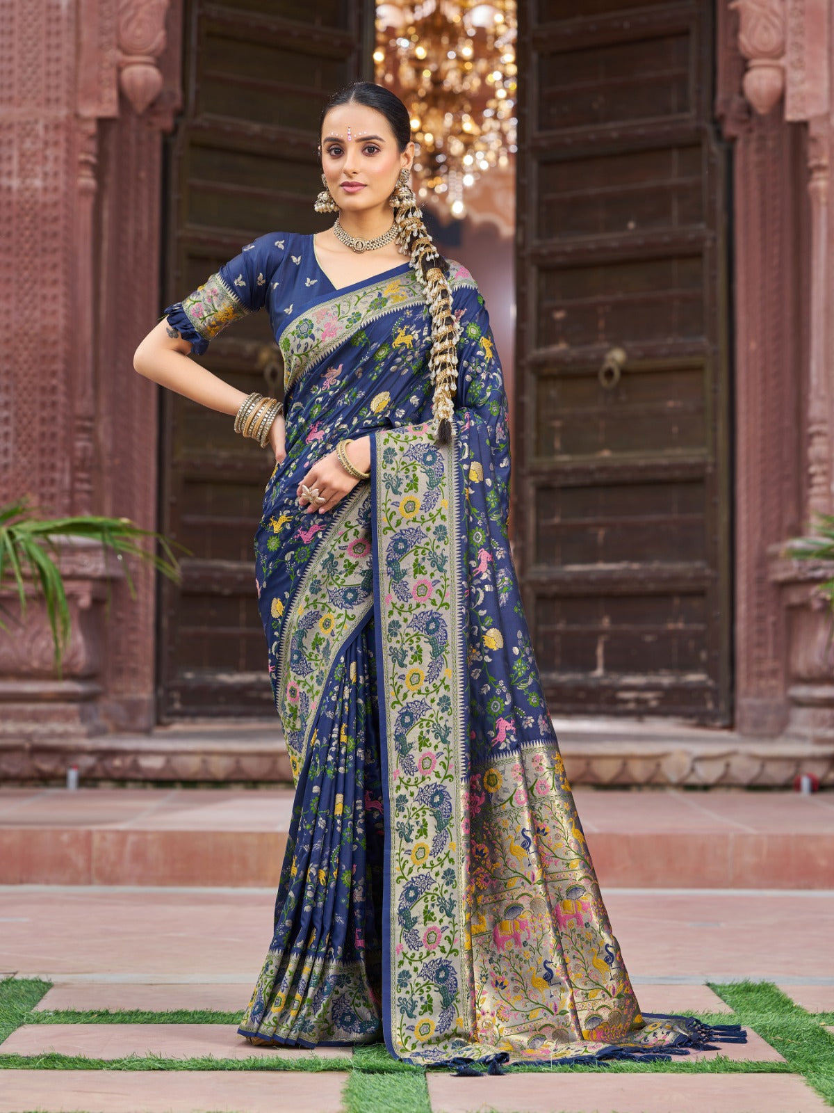 Navy Blue Prathani Soft Silk Saree With Unstitched Blouse Piece