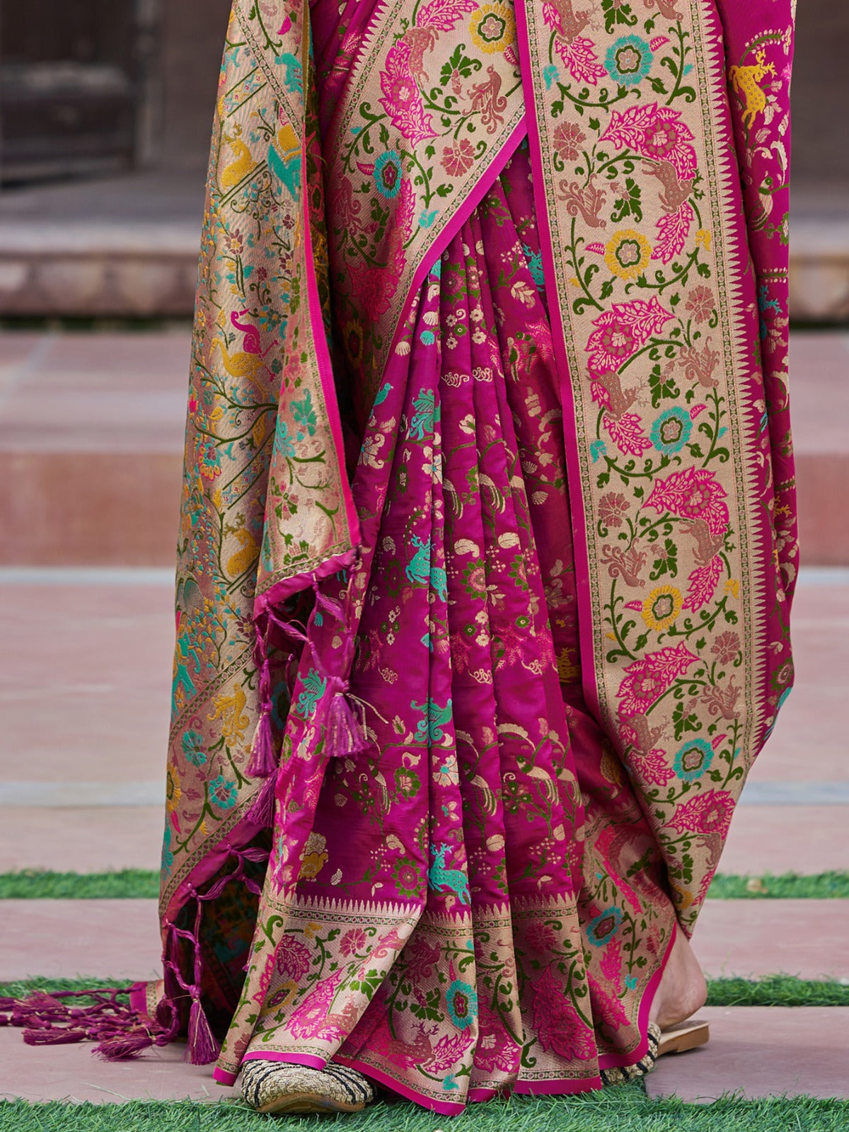 Rani Pink Prathani Soft Silk Saree With Unstitched Blouse Piece
