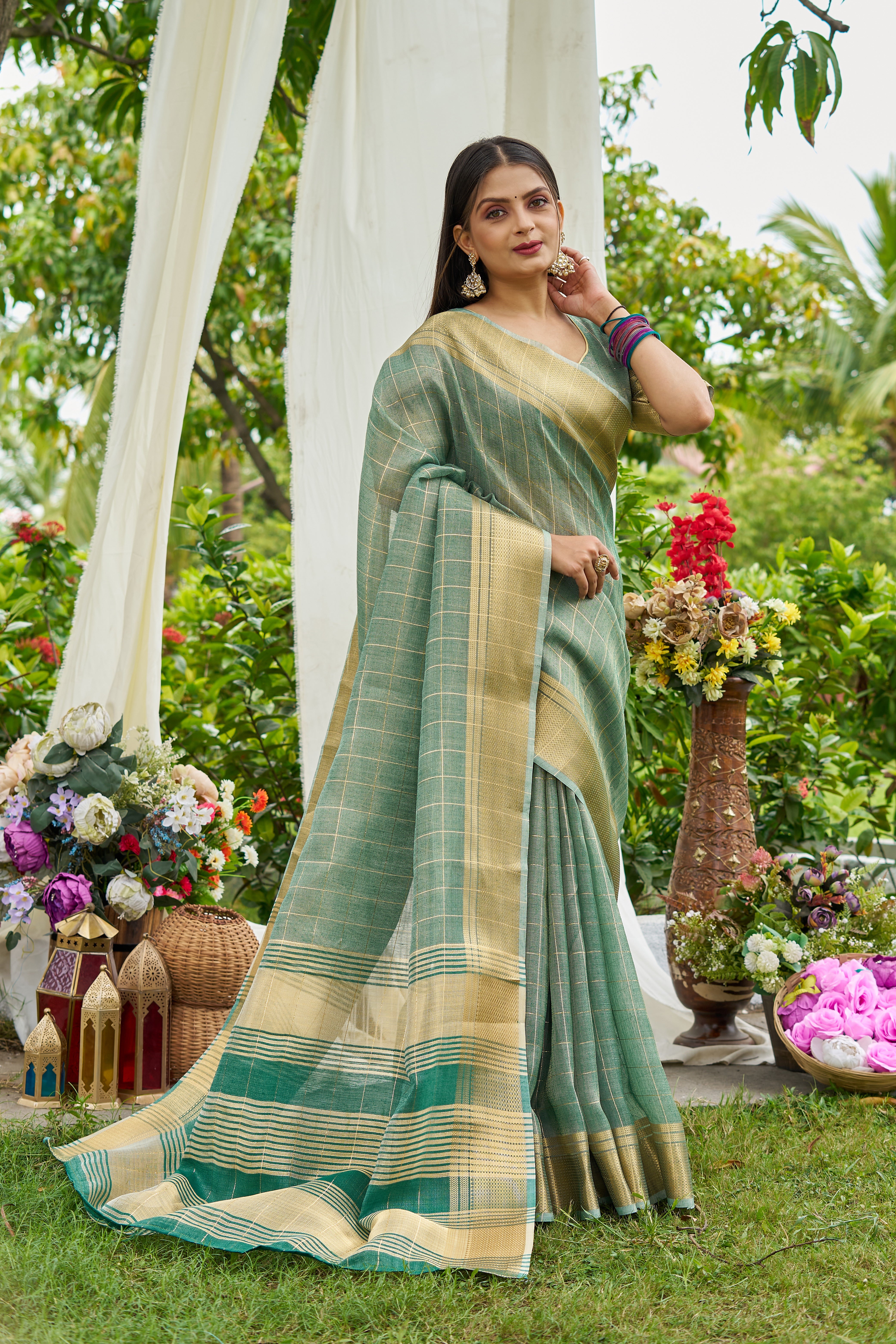 Turquoise Blue Tissue Saree With Unstitched Blouse