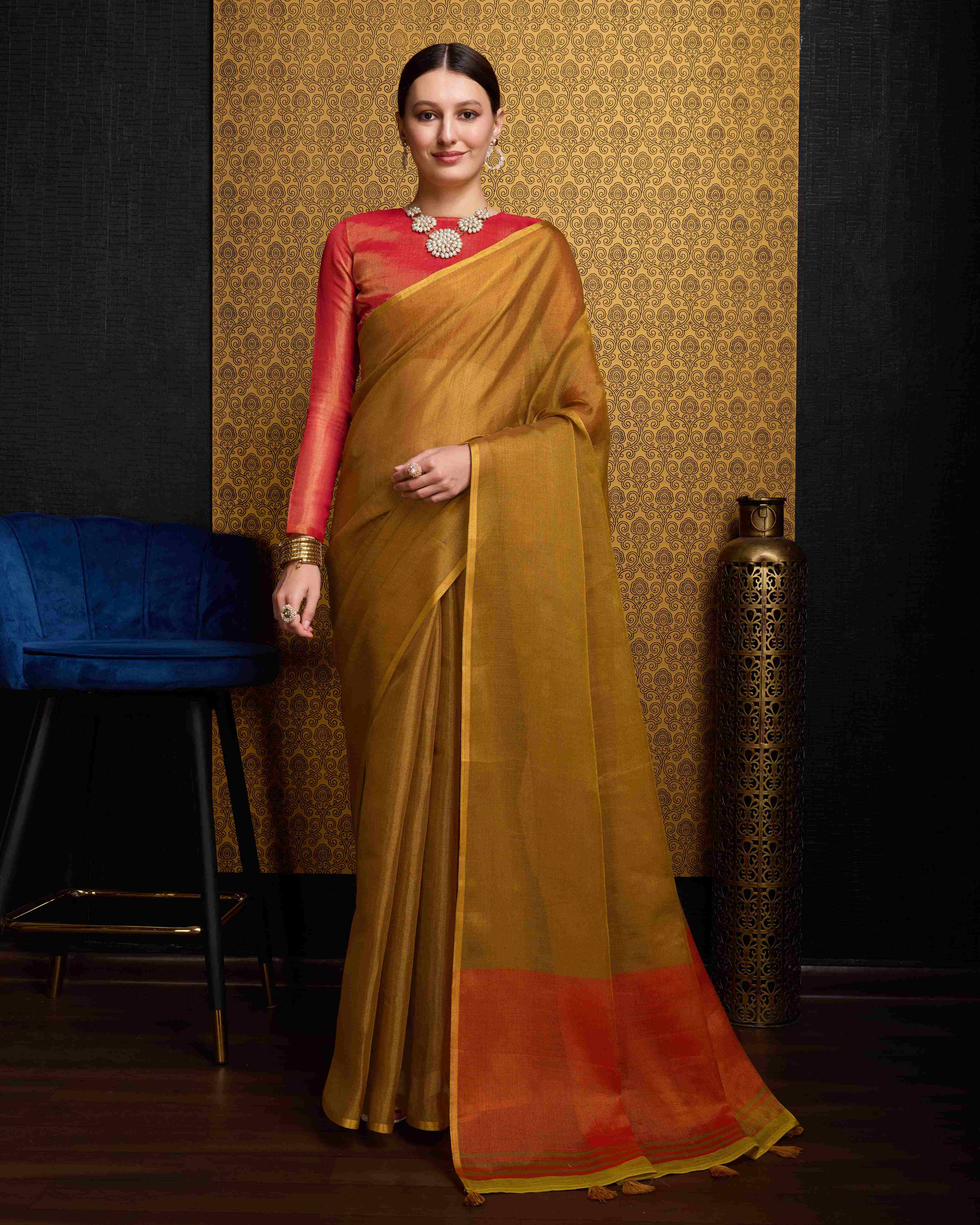 Red & Golden-Toned  Tissue Saree With Unstitched Blouse