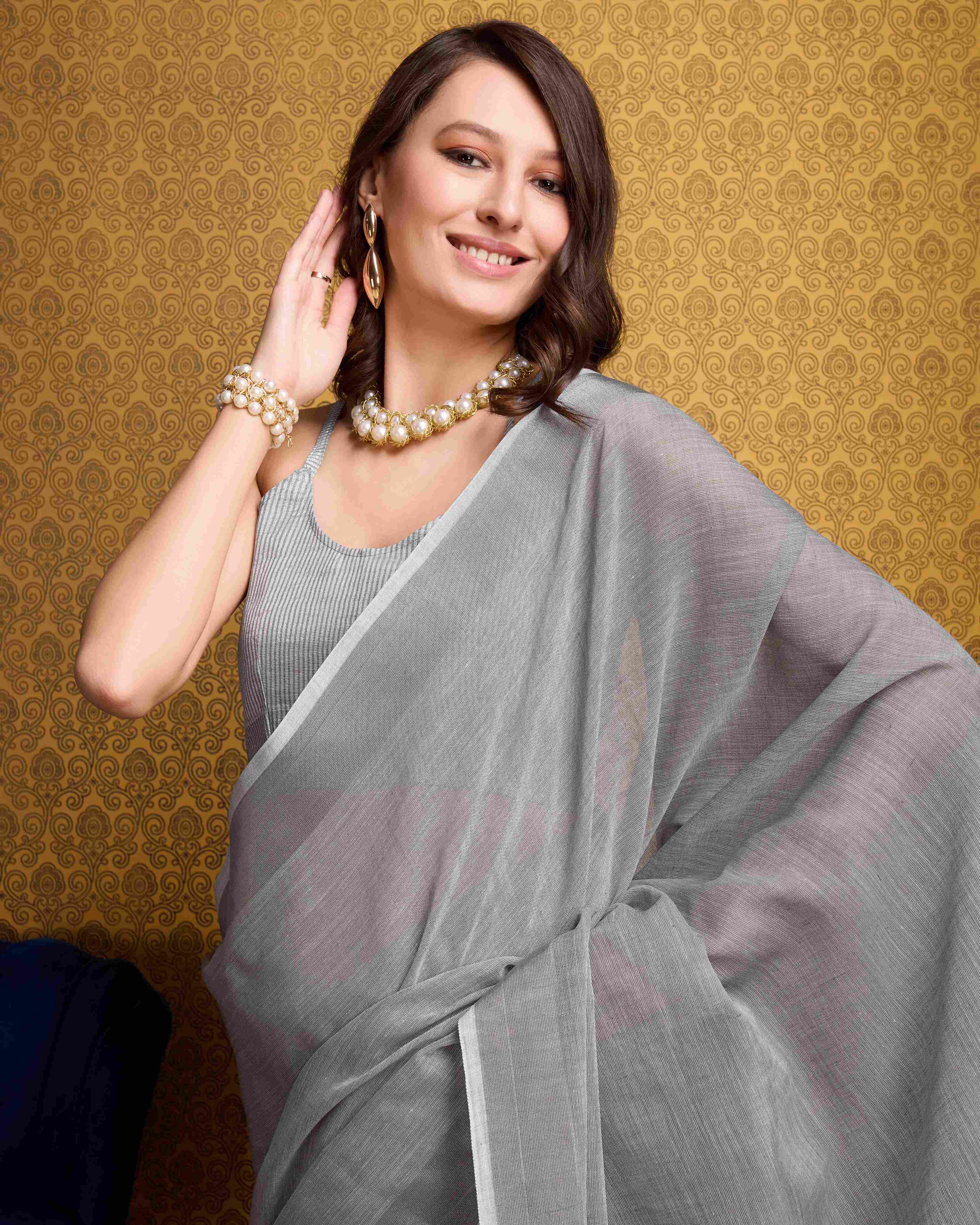 Grey  Cotton Linen Saree With Pure Cotton Unstitched Blouse Piece