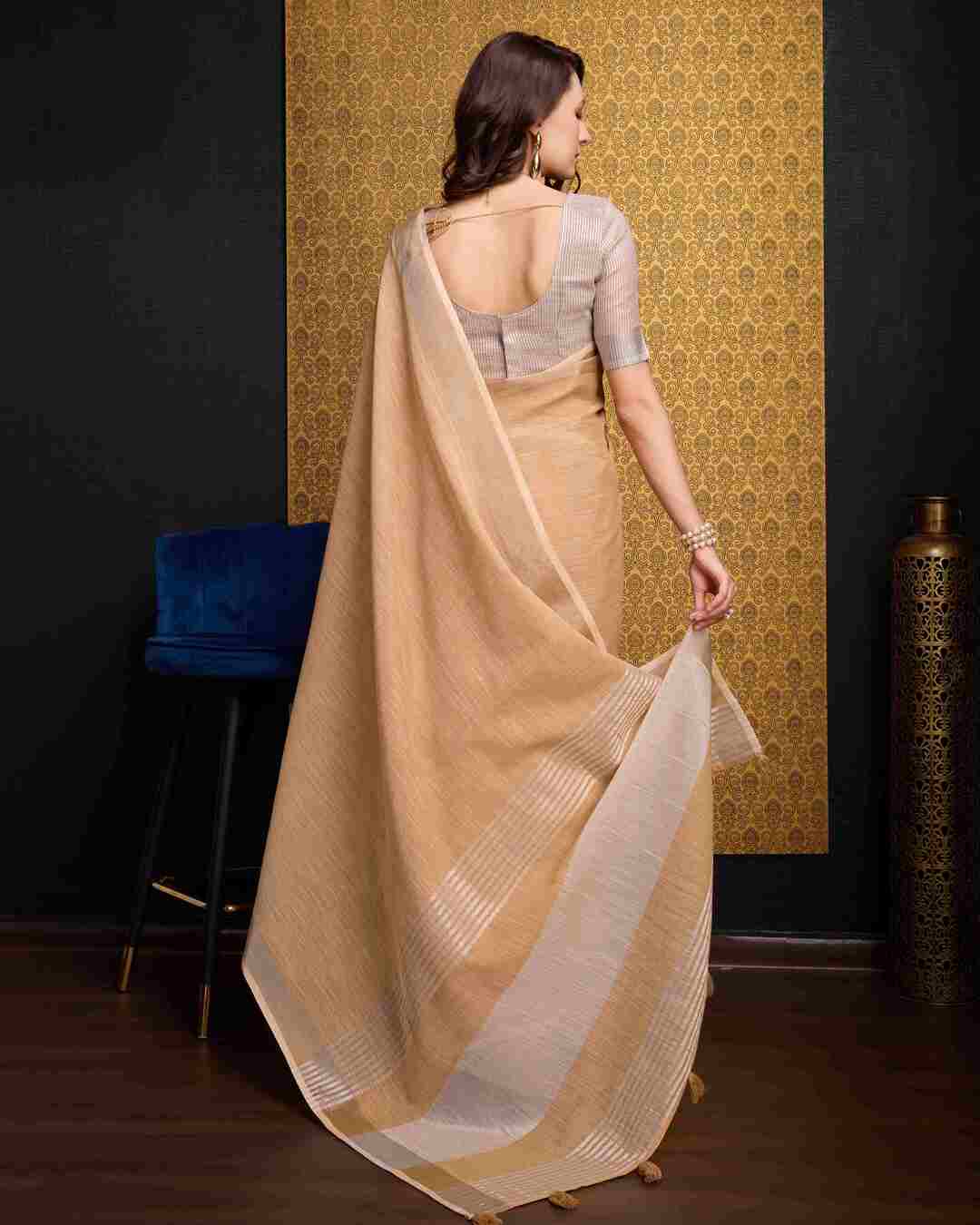 Light Orange Cotton Linen Saree With Pure Cotton Unstitched Blouse Piece