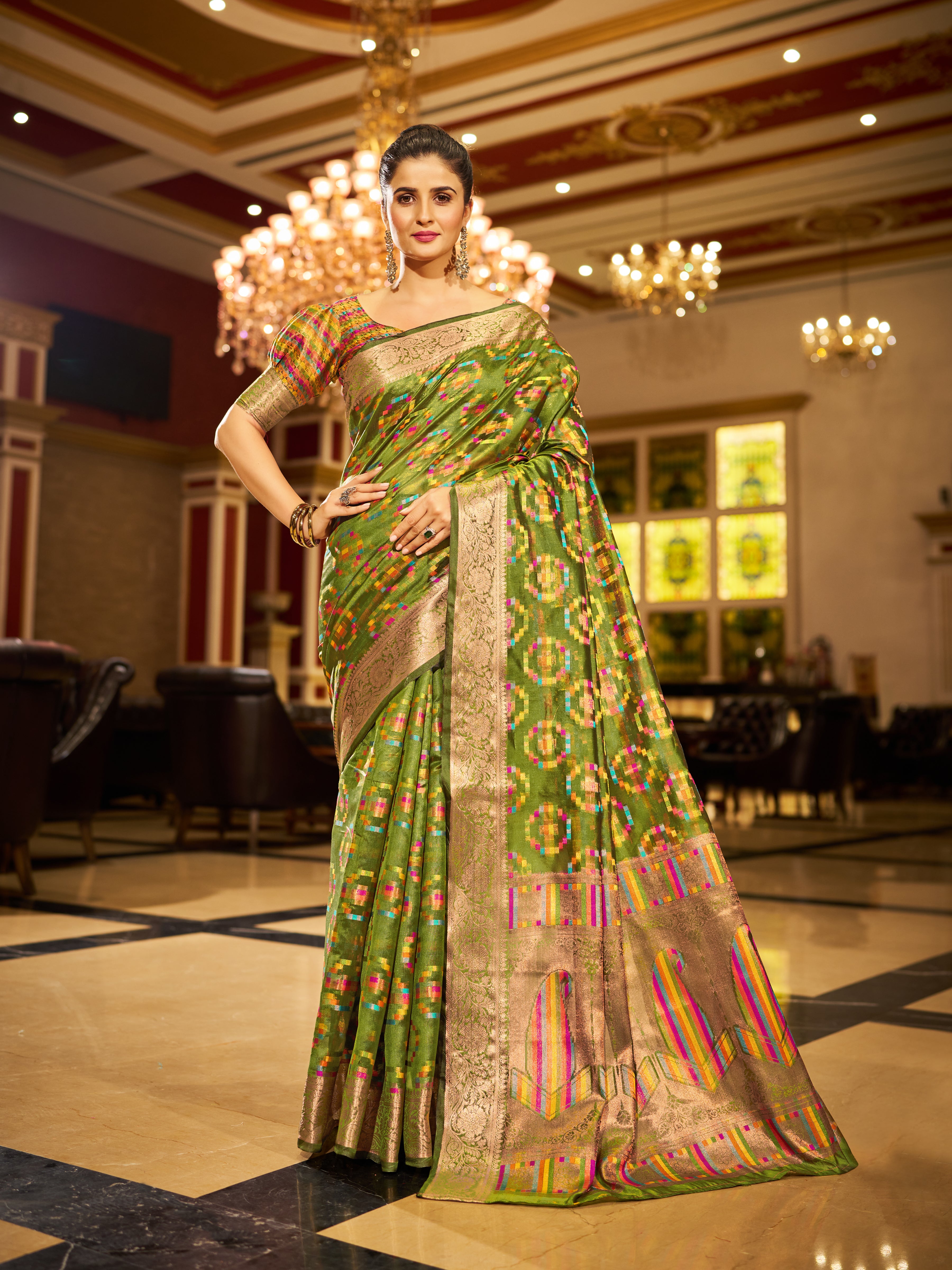 Mehendi Green and dazzling Gold Organza Saree With Unstitched Blouse