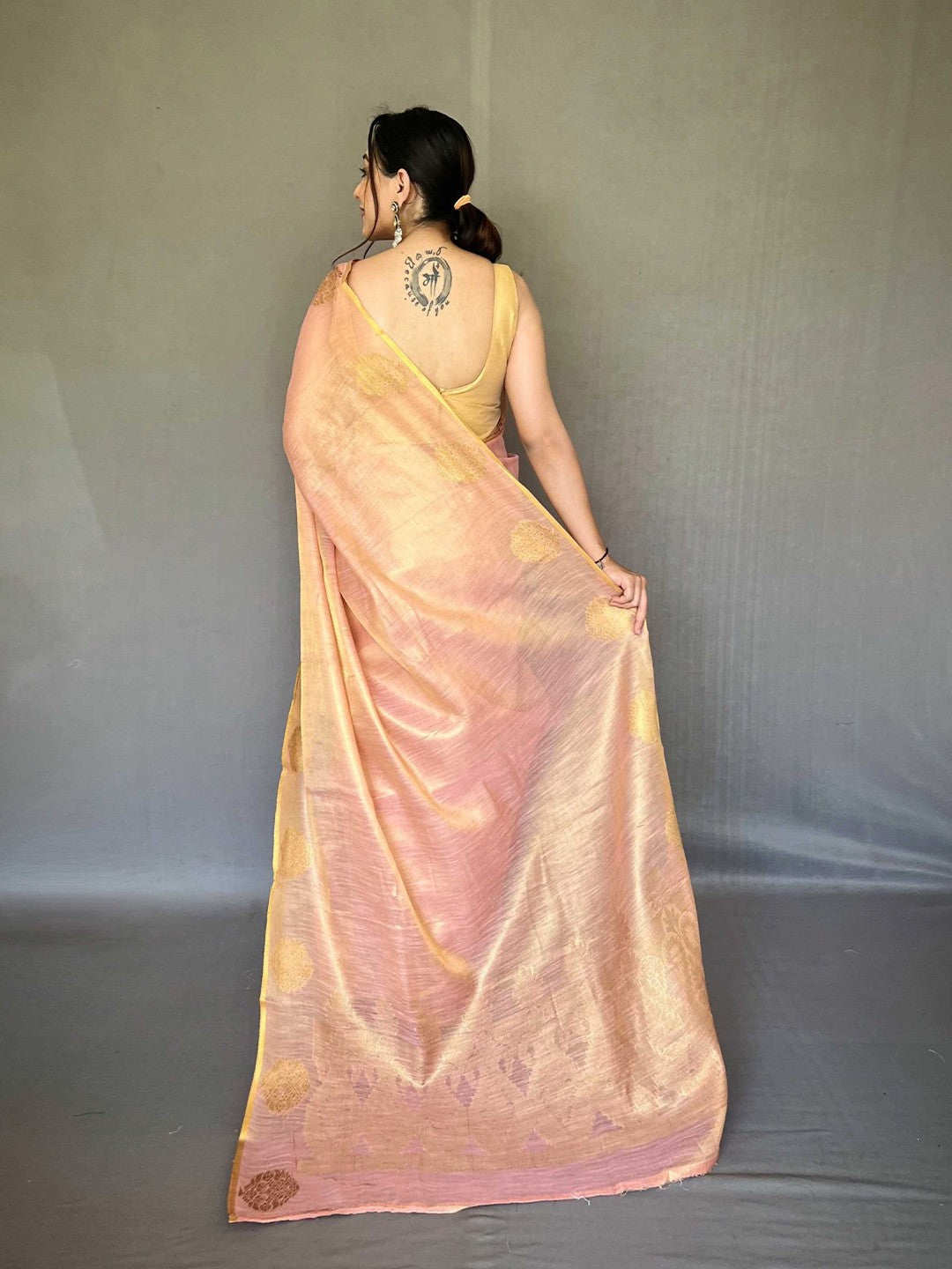 Bright Pink Saffa Tissue Saree With Unstitched Blouse