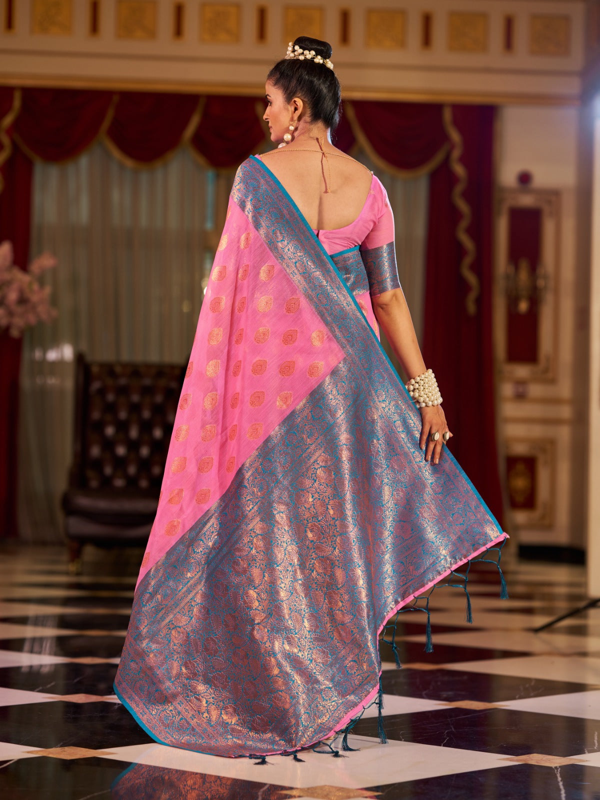 Pink  Cotton Linen Saree With Pure Cotton Unstitched Blouse Piece