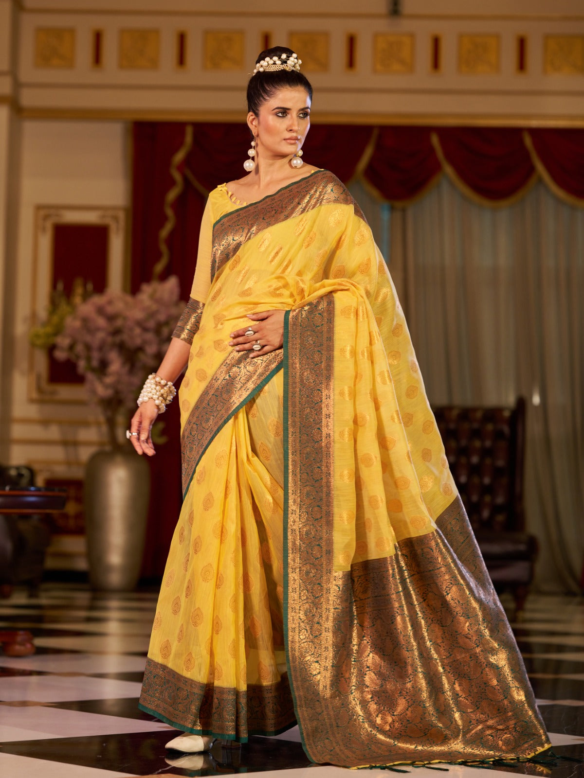 Yellow Cotton Linen Saree With Pure Cotton Unstitched Blouse Piece