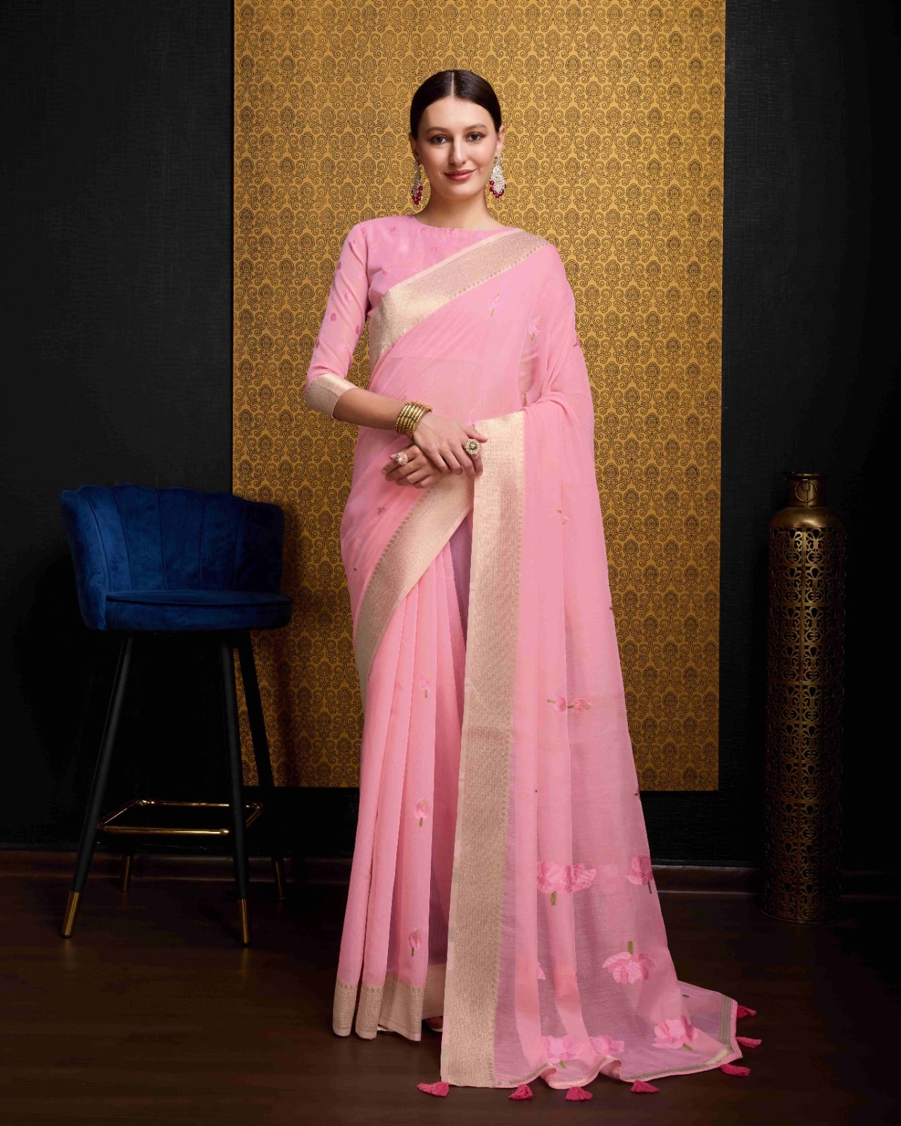 Baby Pink Cotton Linen Saree With Pure Cotton Unstitched Blouse Piece
