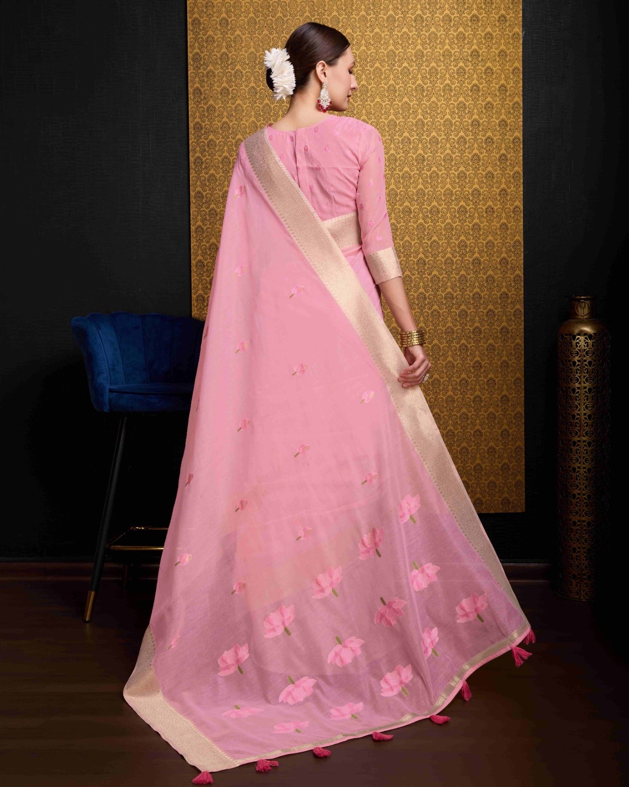 Baby Pink Cotton Linen Saree With Pure Cotton Unstitched Blouse Piece