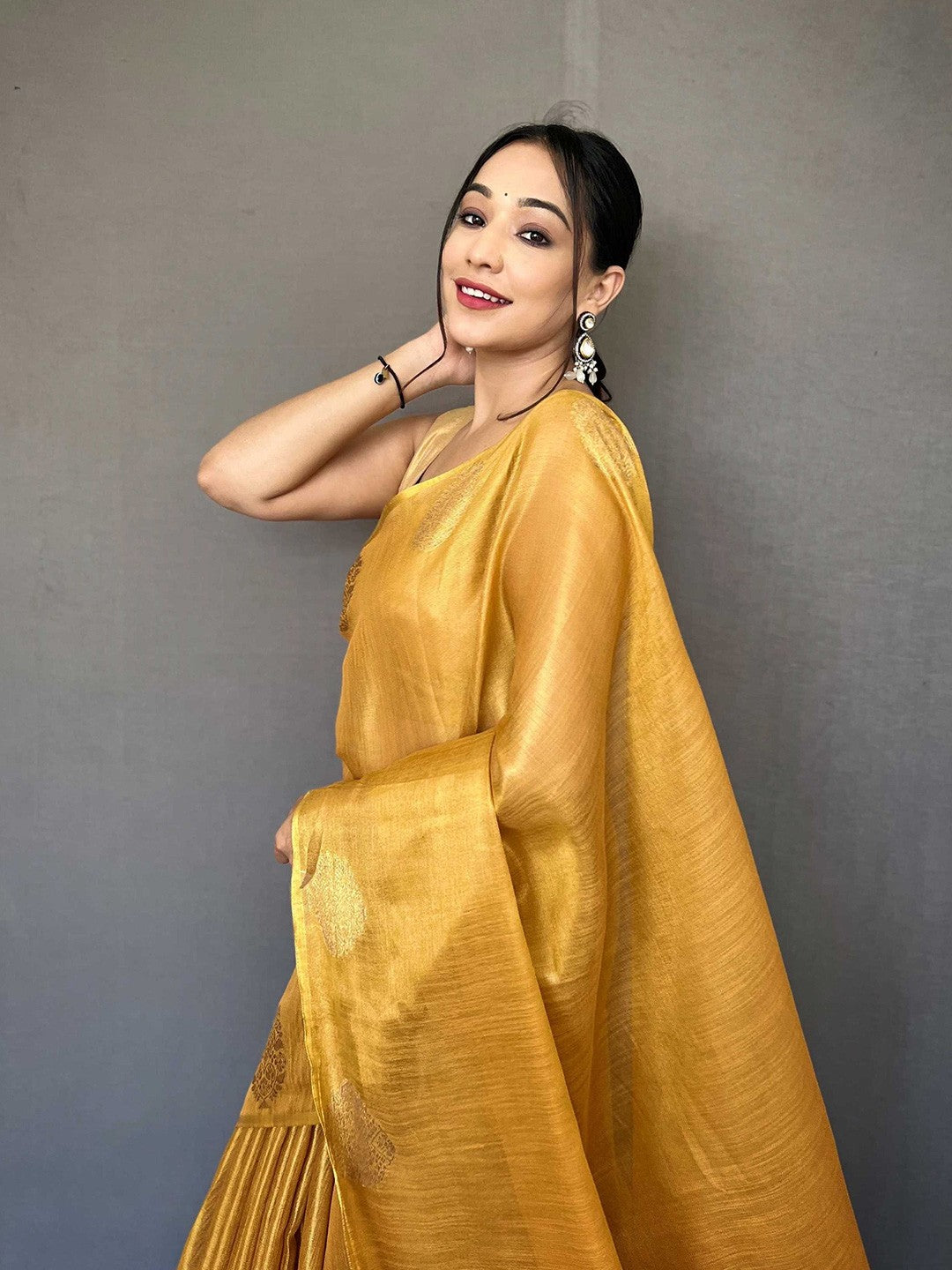 Yellow Saffa Tissue Saree With Unstitched Blouse